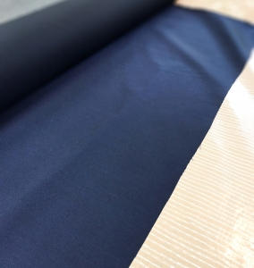 タキシード生地100m入荷