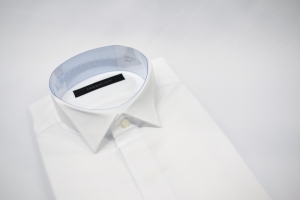 ウイングカラーシャツ　在庫入荷しました