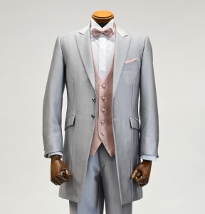 タキシードランキング シルバーロングタキシード