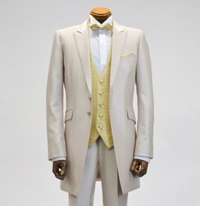 タキシードランキング ベージュロングタキシード